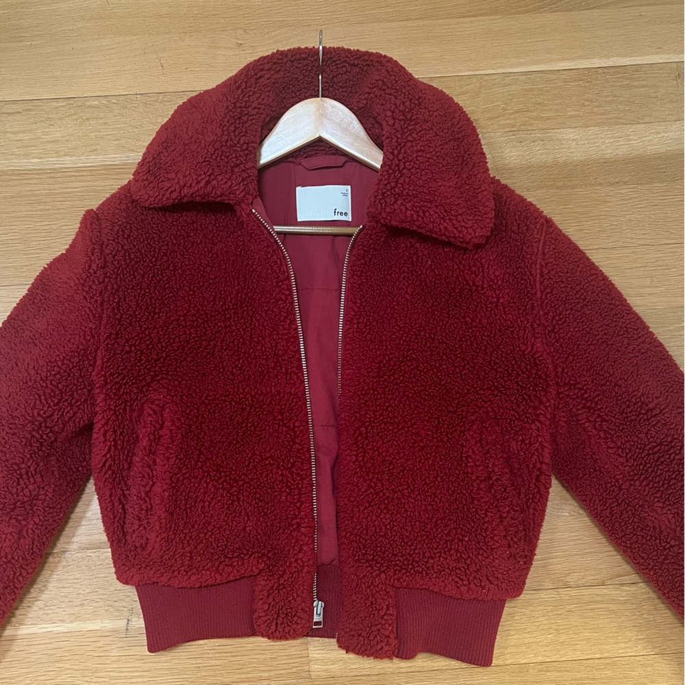 ARITZIA - WILFRED FREE RED BOMBER JACKET